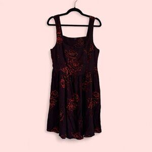 Crimson floral sleeveless ruched back dress simple spring pretty size Large T